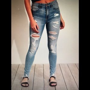 NWT Hollister high rise jeans